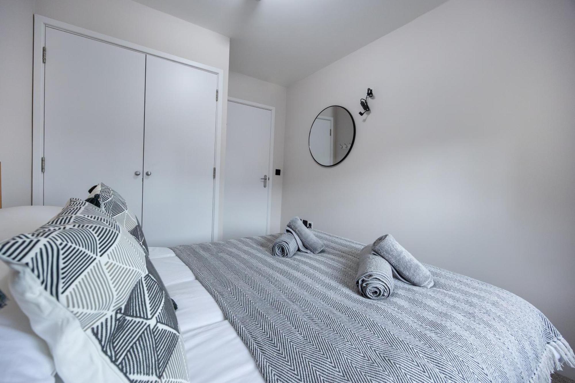 Stunning 3Br, Free Parking, Near Town Center, Long Term Discoun Apartment Reading Exterior foto